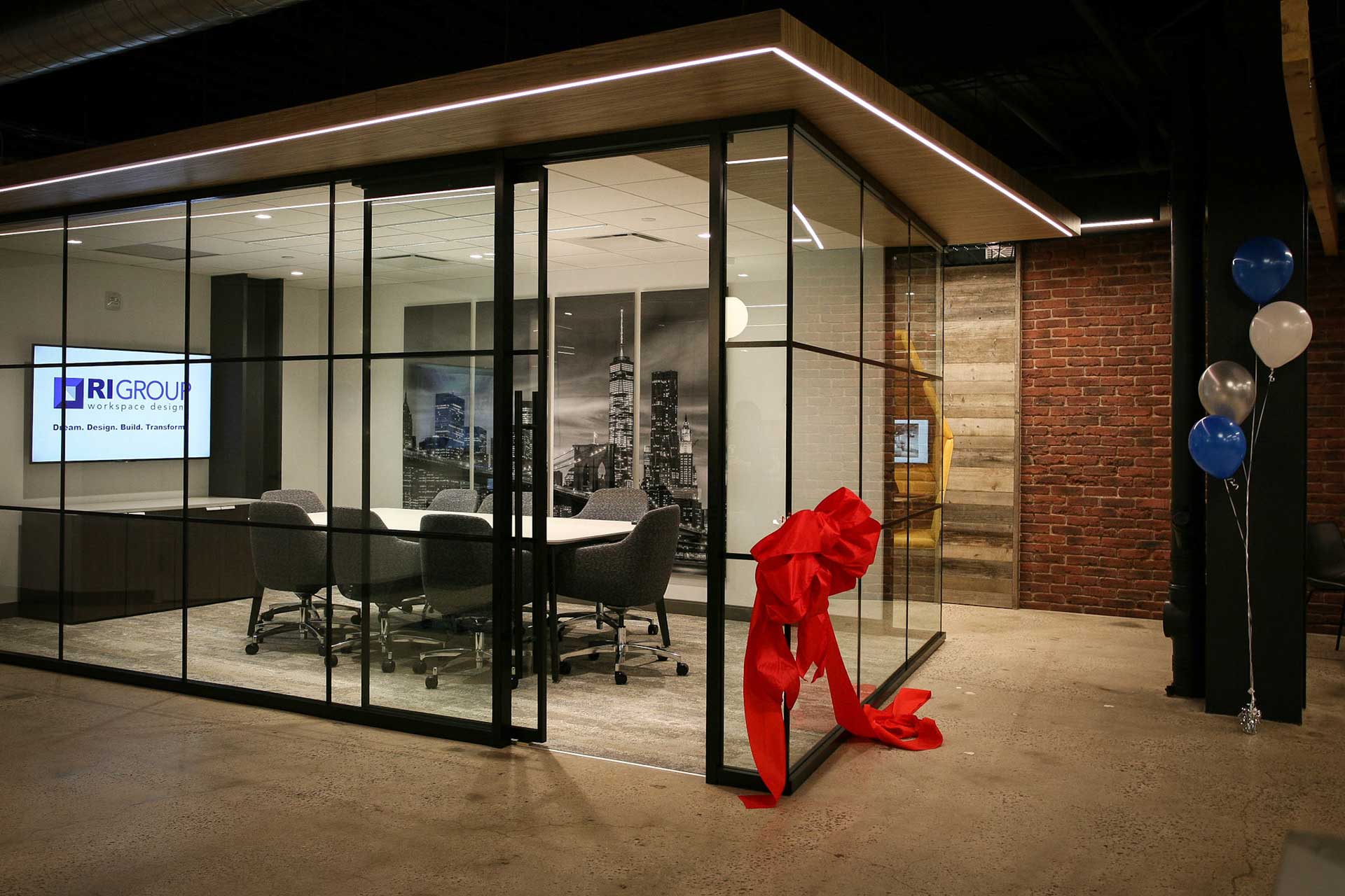 Ribbon-Cutting-at-RI-Workplace-(7)
